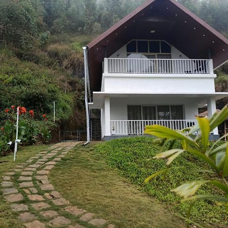 Happy Holidays Resort Kanthalloor Exterior photo